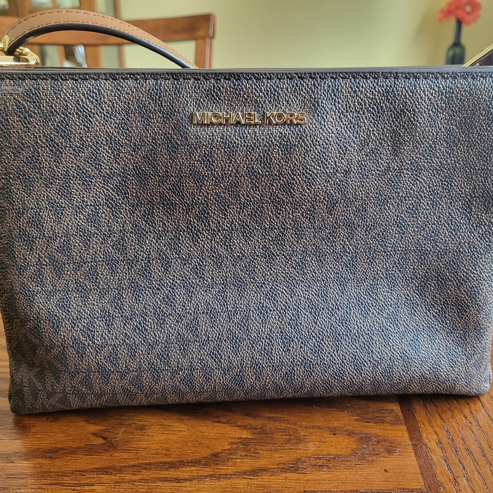 Small Michael Kors purse